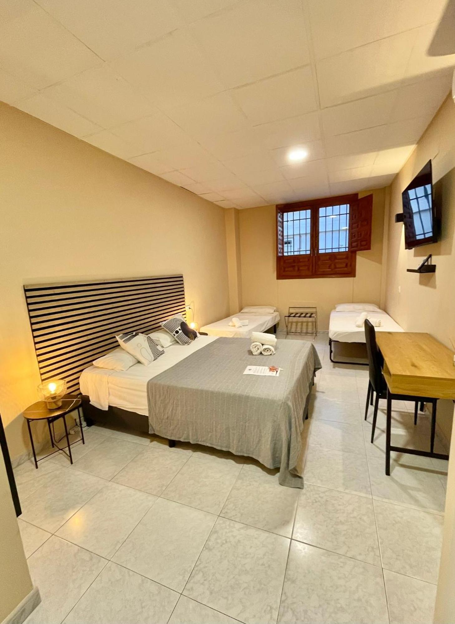 Jubilus Rooms Толедо Экстерьер фото